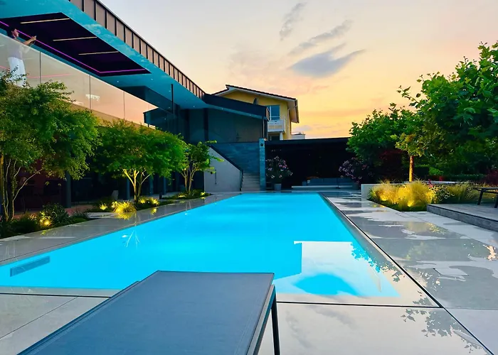 Apartment Paradisio Poolsuite Summergold In Am Bodensee Bodman-Ludwigshafen